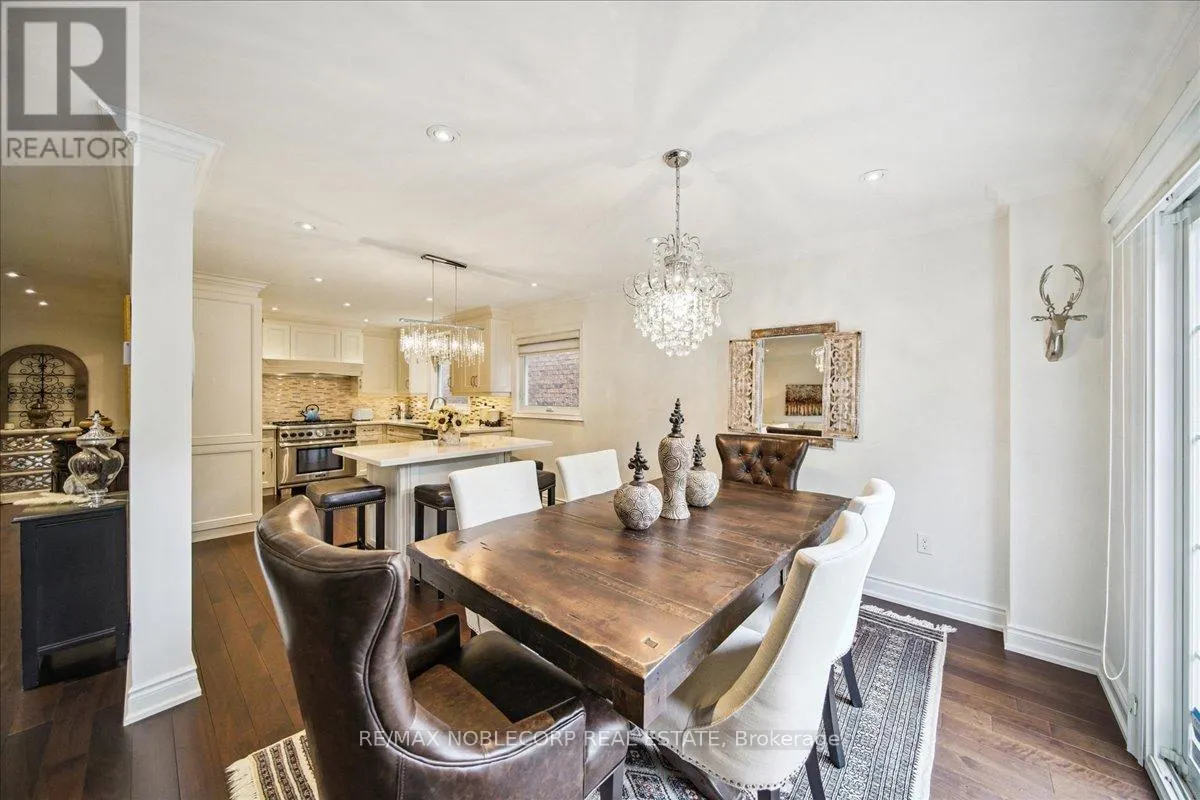 31 MOUNTFIELD CRESCENT