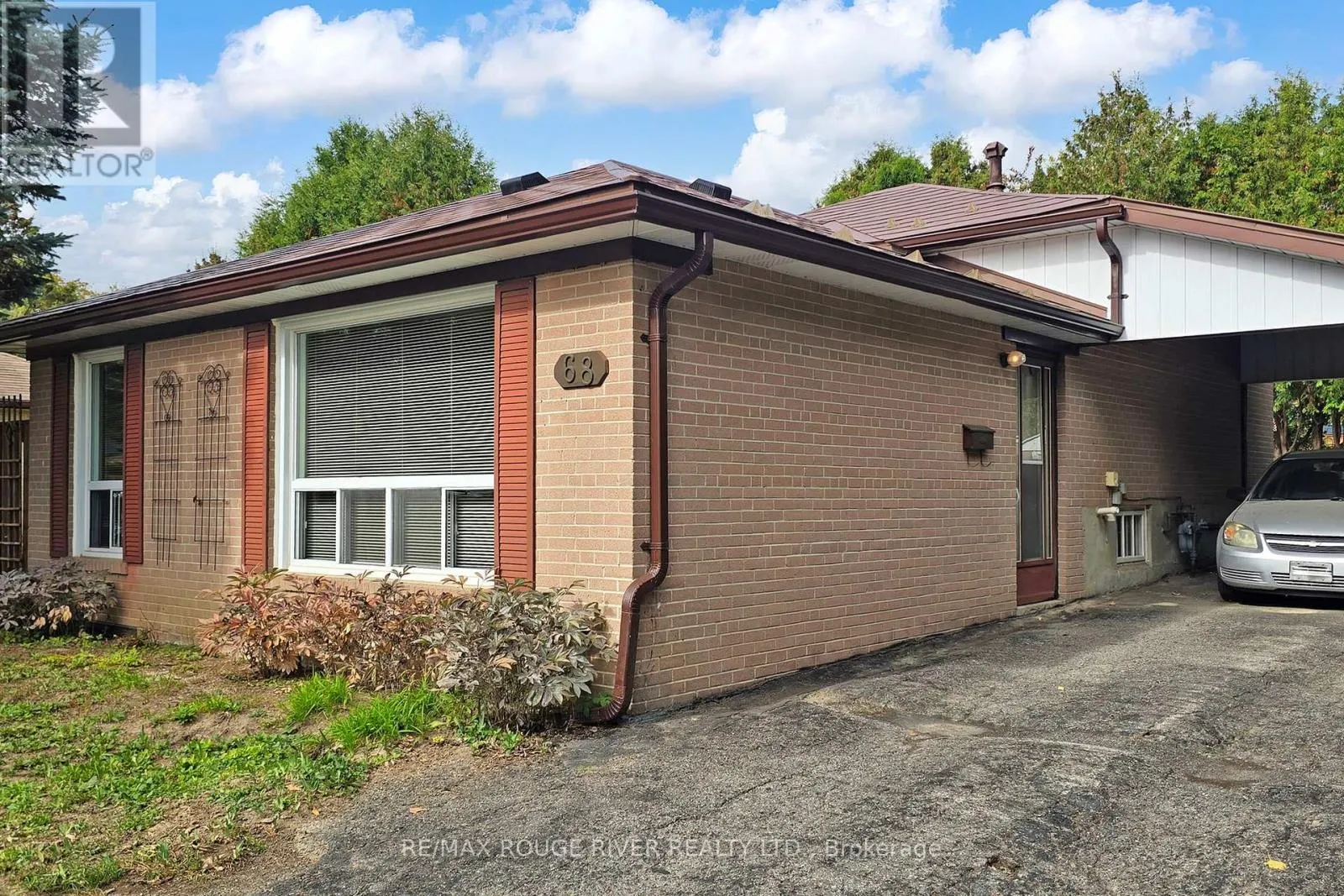 68 AURORA HEIGHTS DRIVE