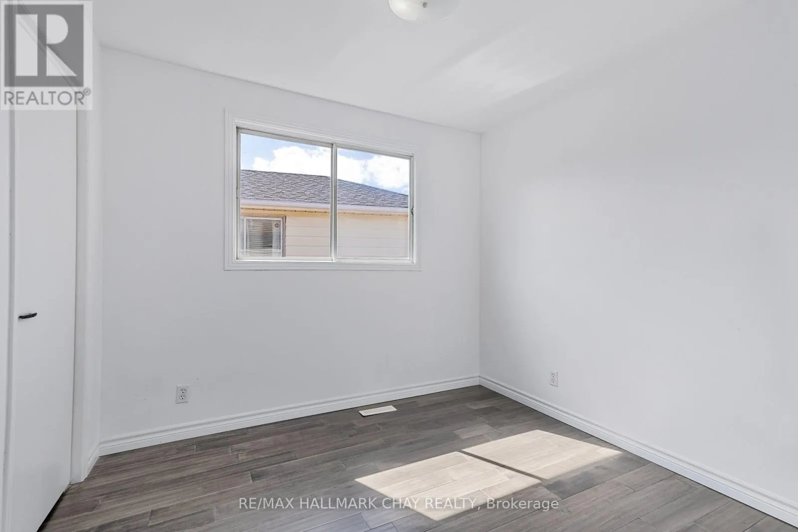 492 BRITANNIA AVENUE
