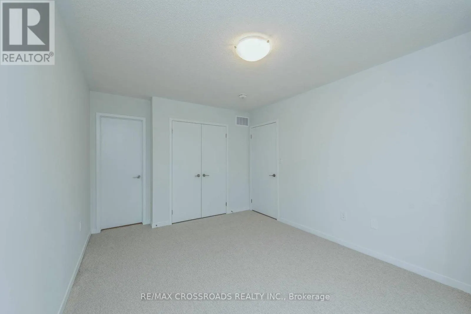 292 - 140 HONEYCRISP CRESCENT