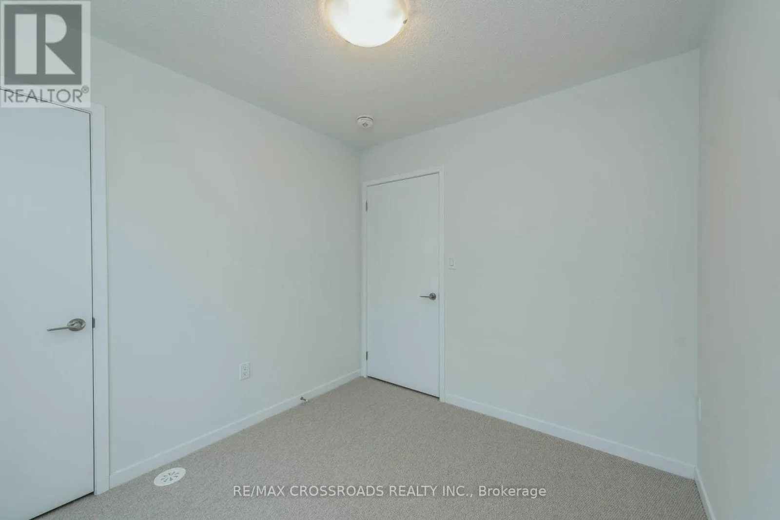 292 - 140 HONEYCRISP CRESCENT