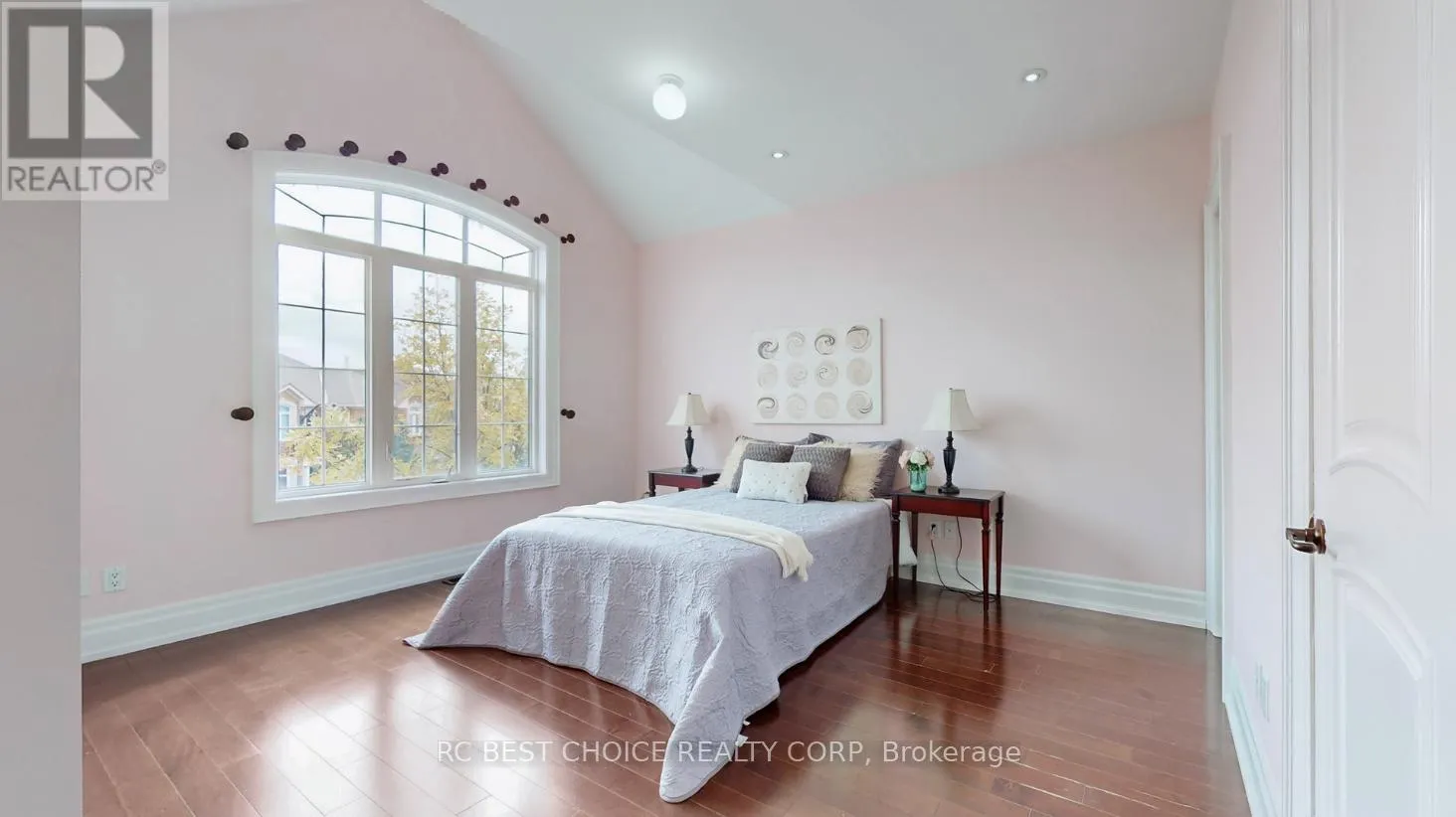 12 GEORGE MARTIN DRIVE