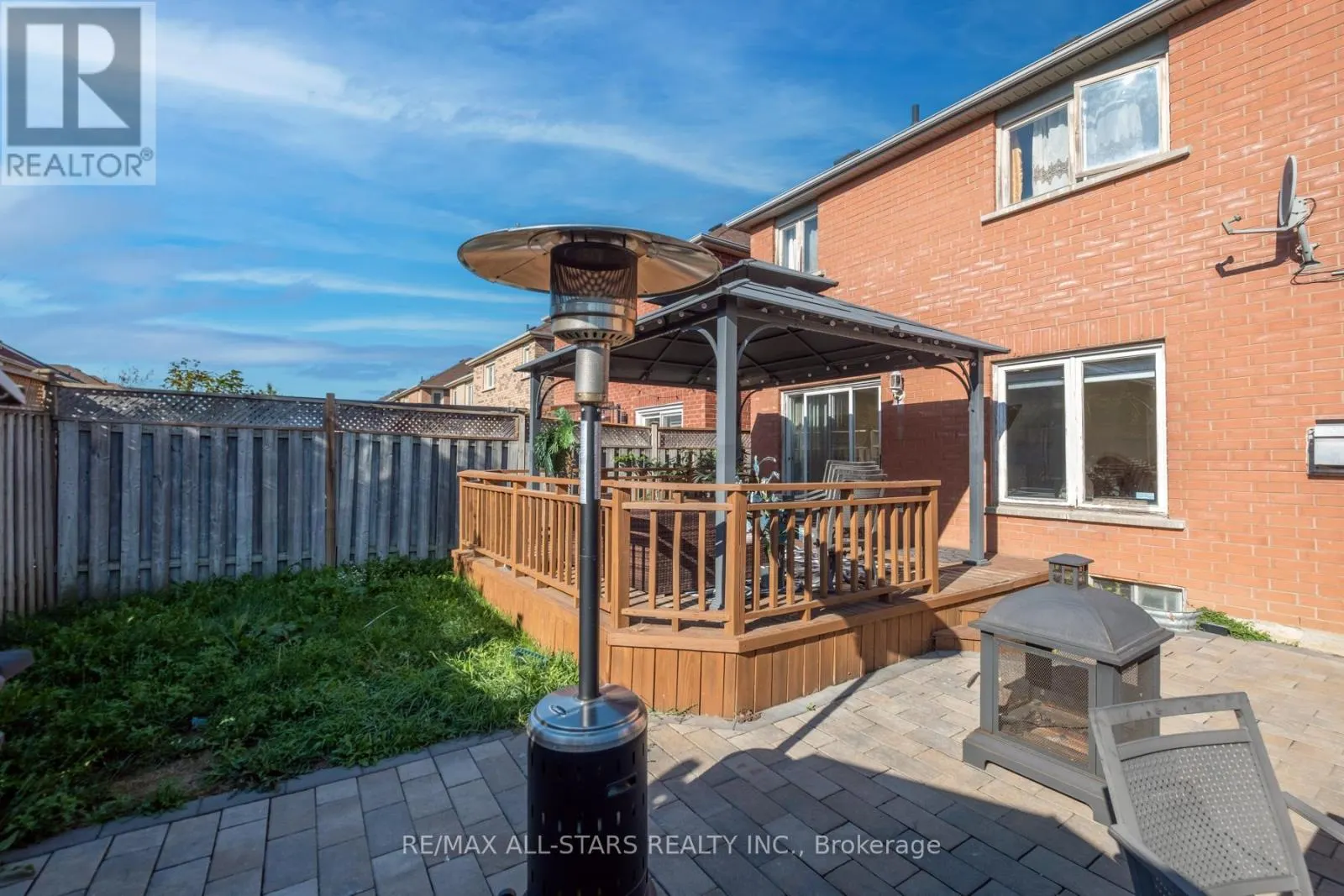 211 SOPHIA ROAD