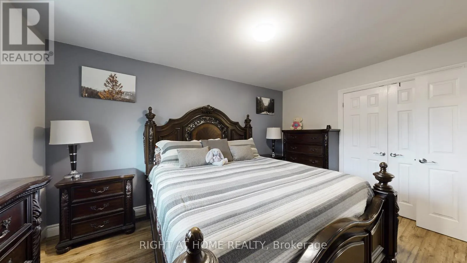 5 GLENDALE AVENUE