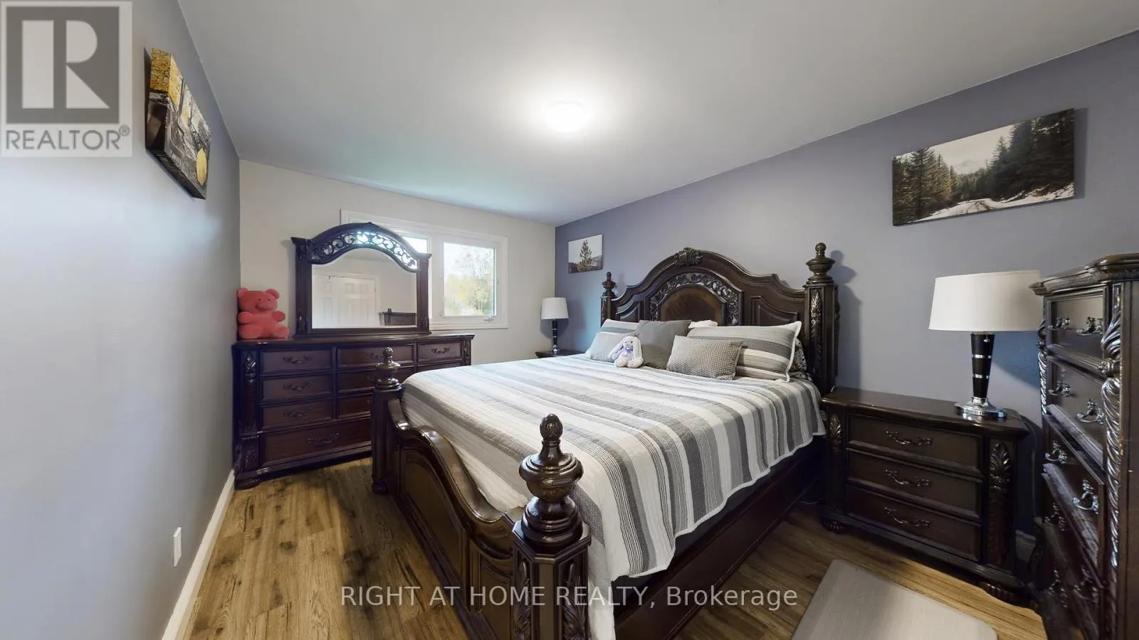 5 GLENDALE AVENUE