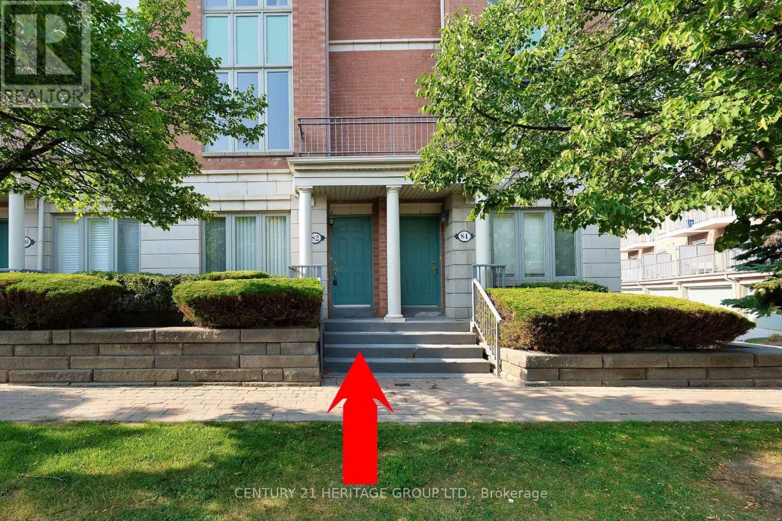 82 SUNCREST BOULEVARD