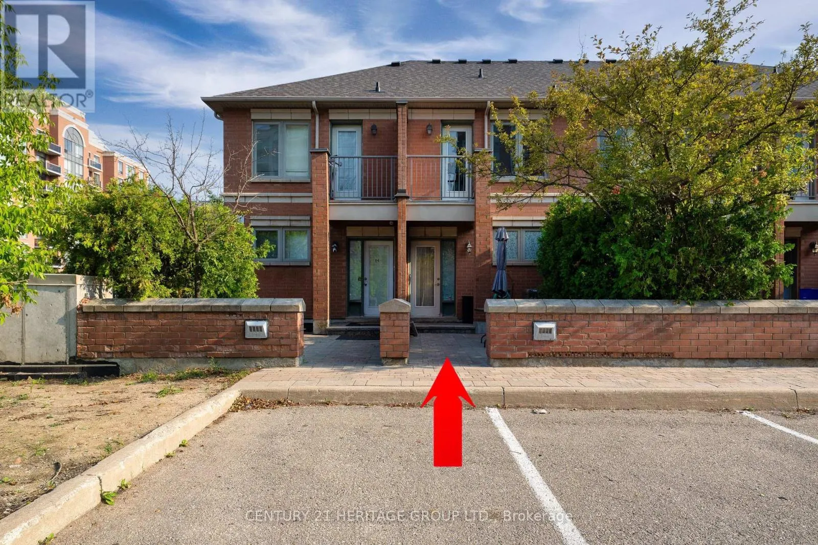 82 SUNCREST BOULEVARD