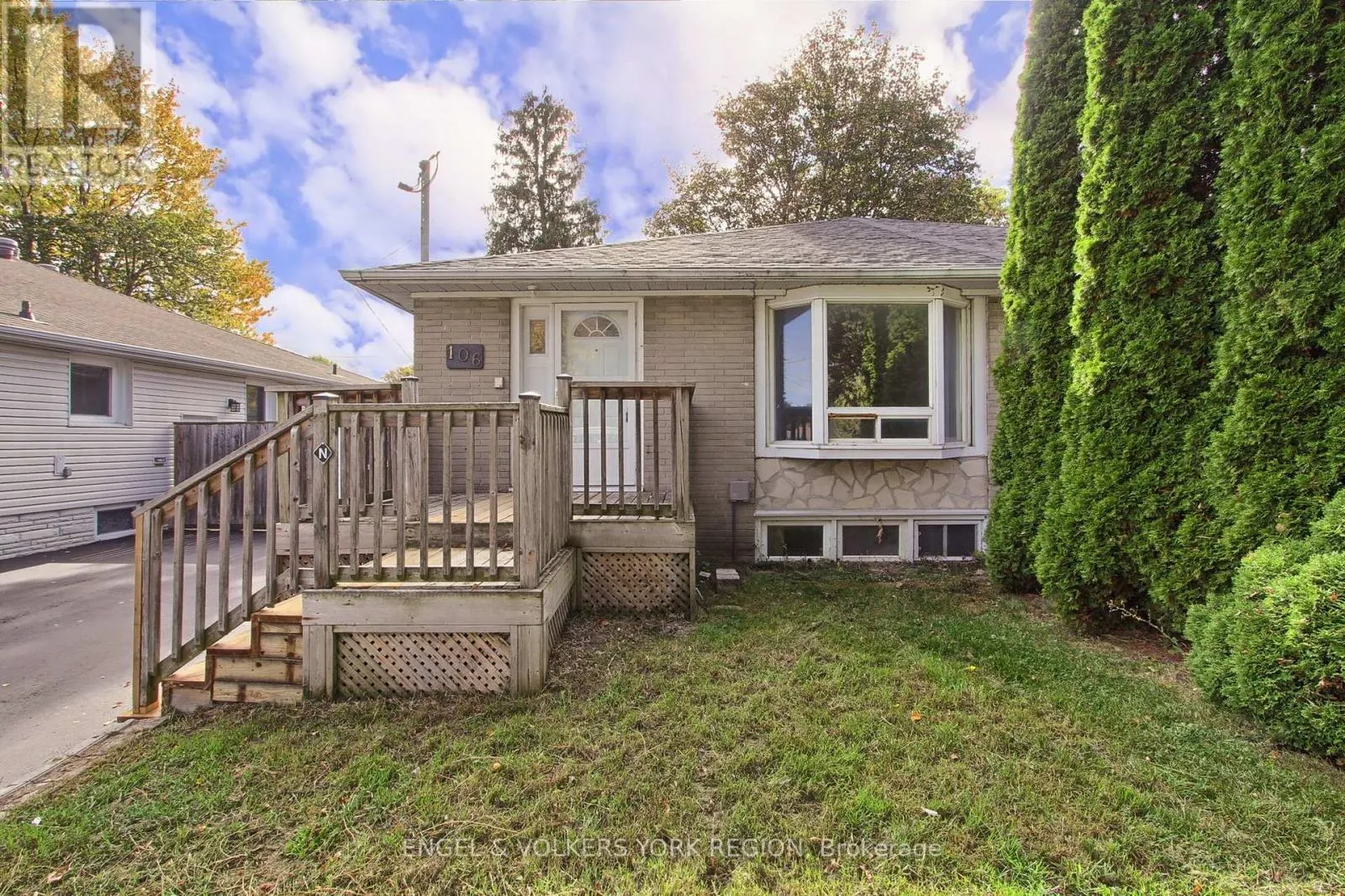 106 SHELDON AVENUE