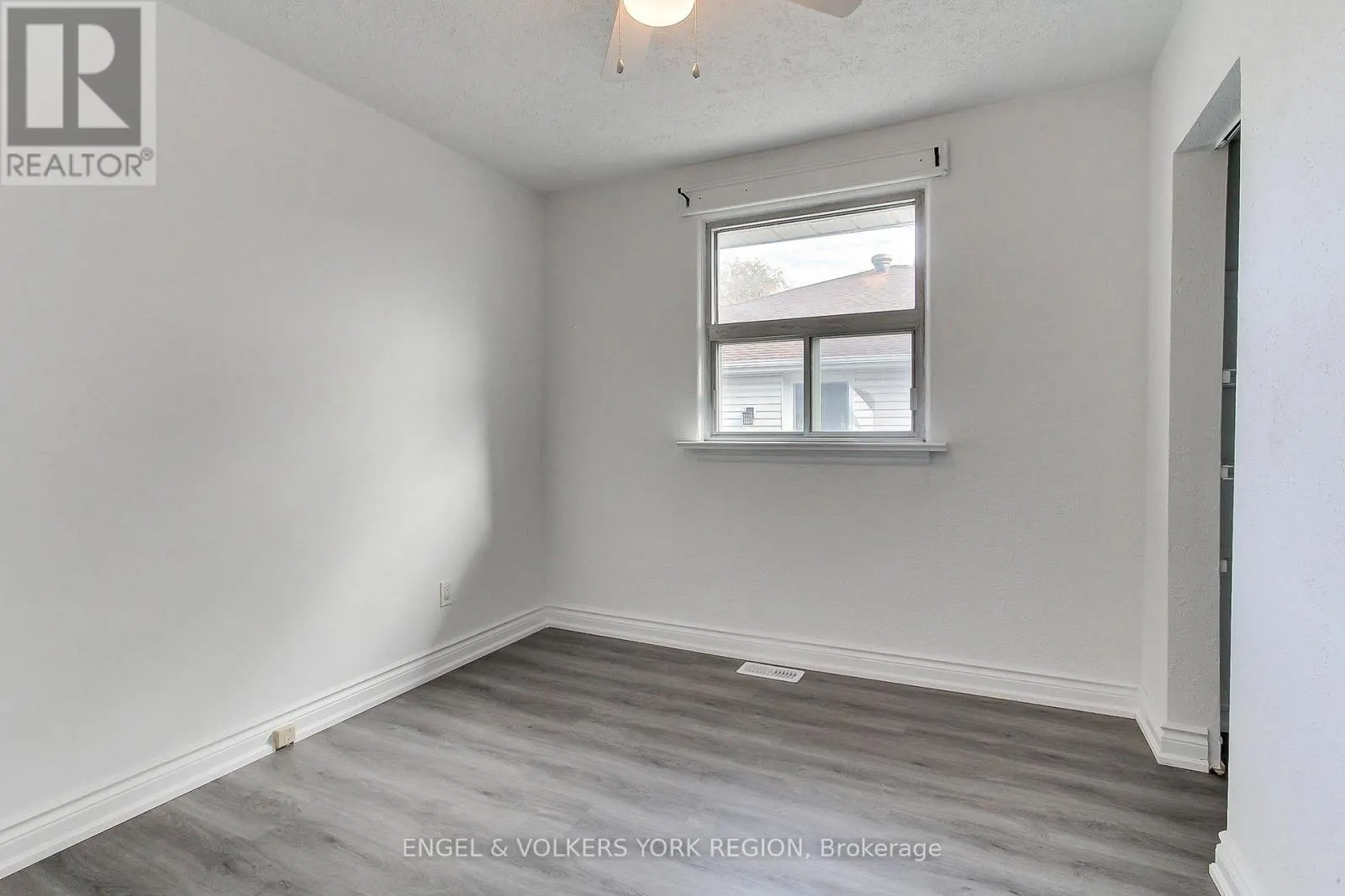 106 SHELDON AVENUE
