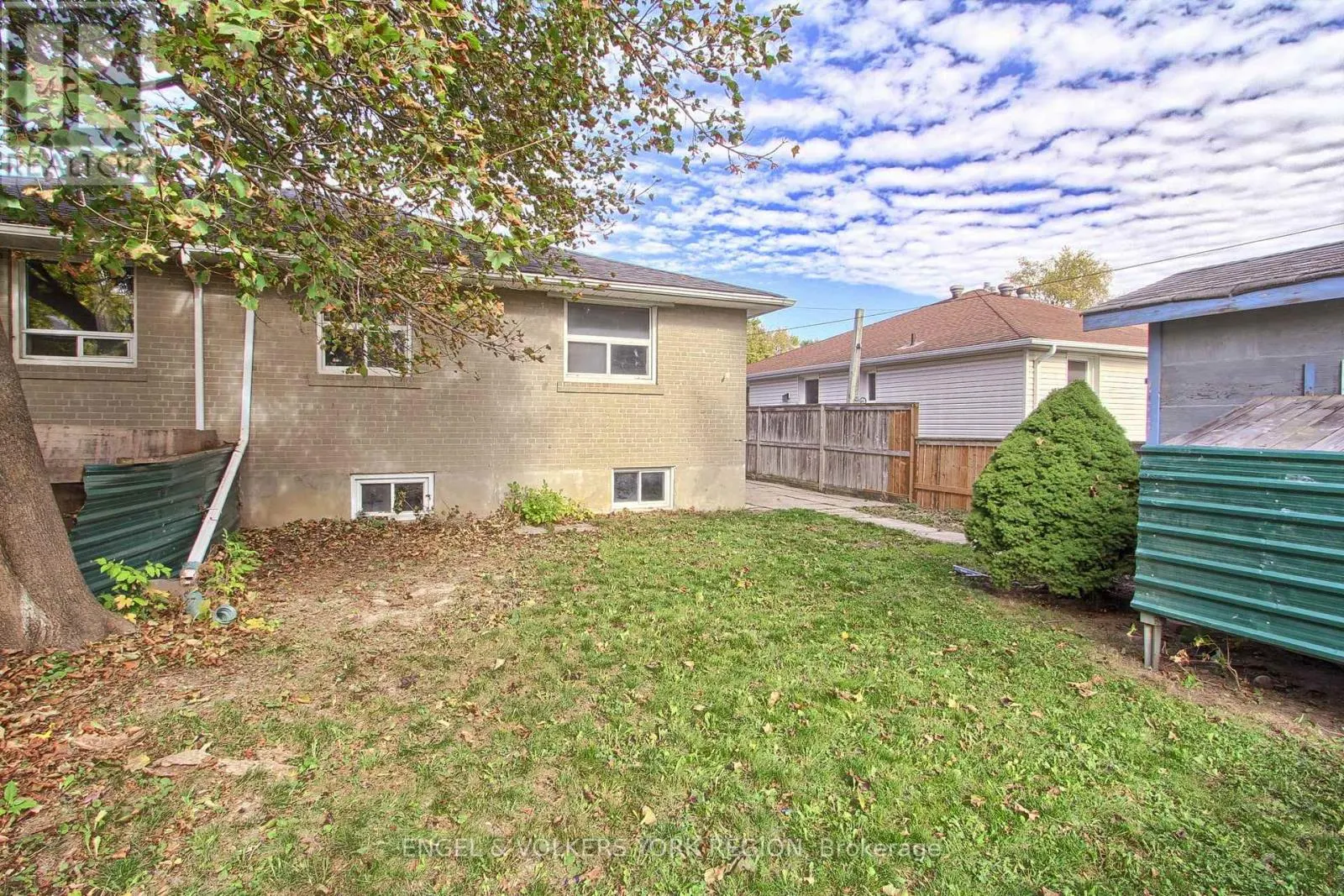 106 SHELDON AVENUE