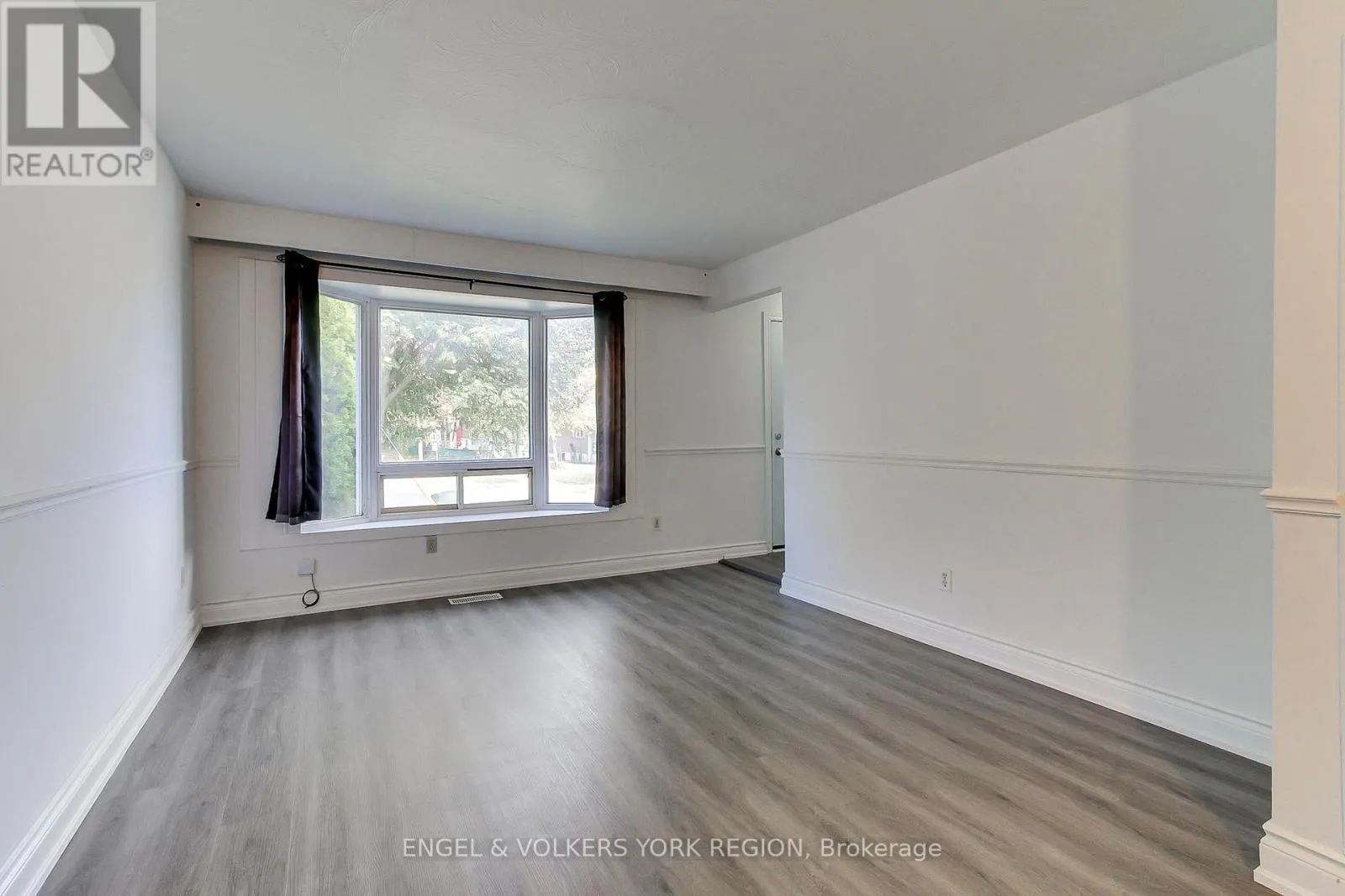 106 SHELDON AVENUE