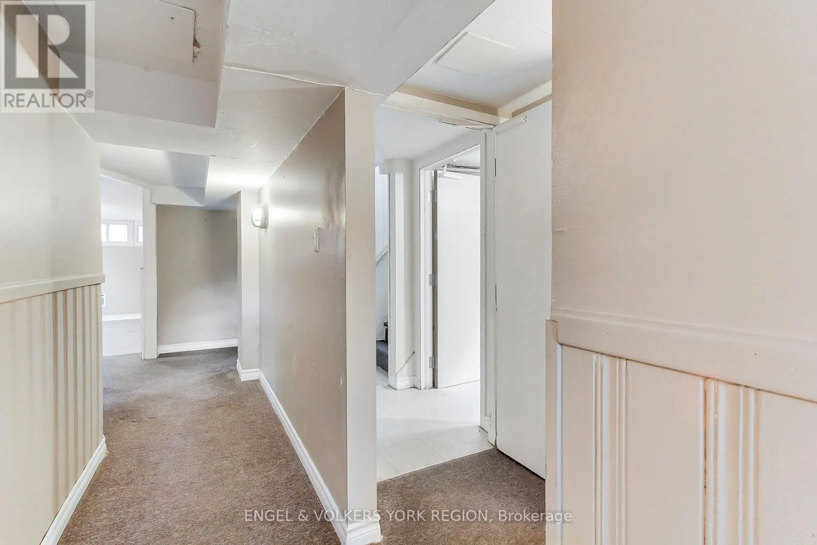 106 SHELDON AVENUE