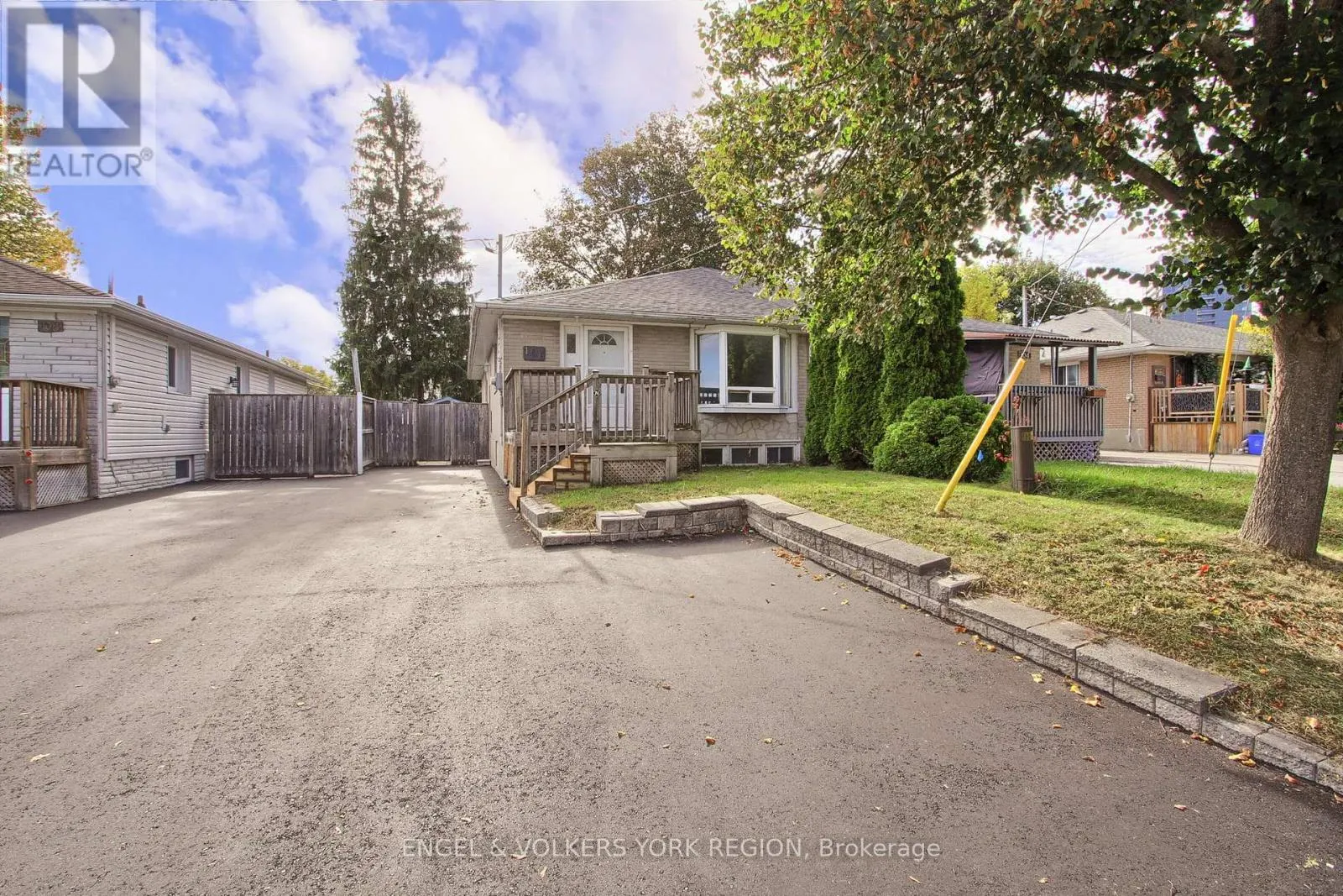 106 SHELDON AVENUE