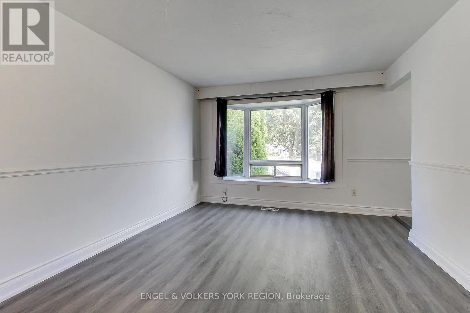 106 SHELDON AVENUE