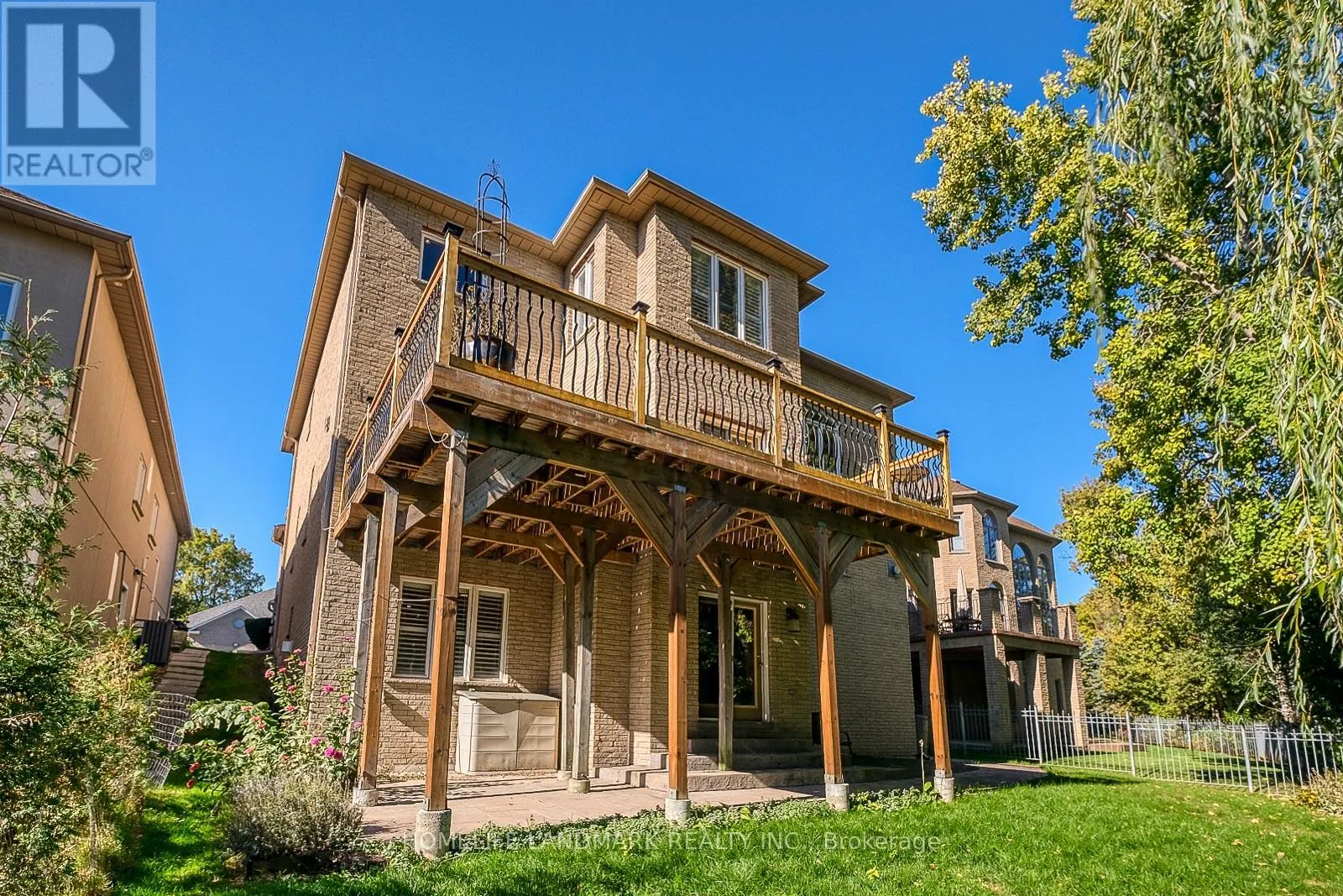9 CHANTILLY CRESCENT