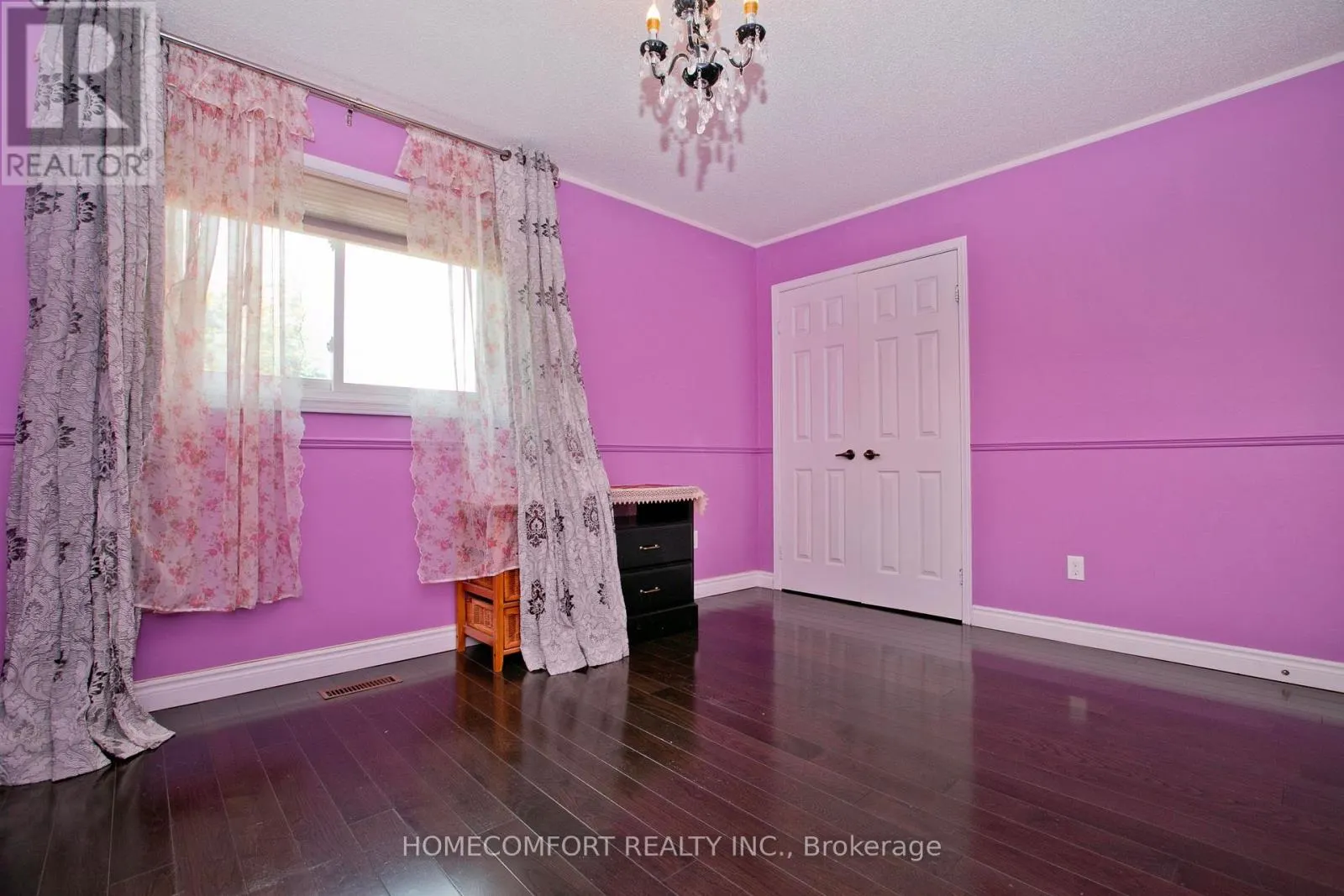 658 YORK HILL BOULEVARD