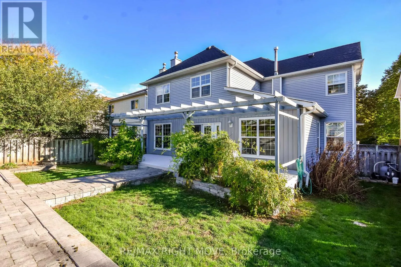 949 LINDEN STREET