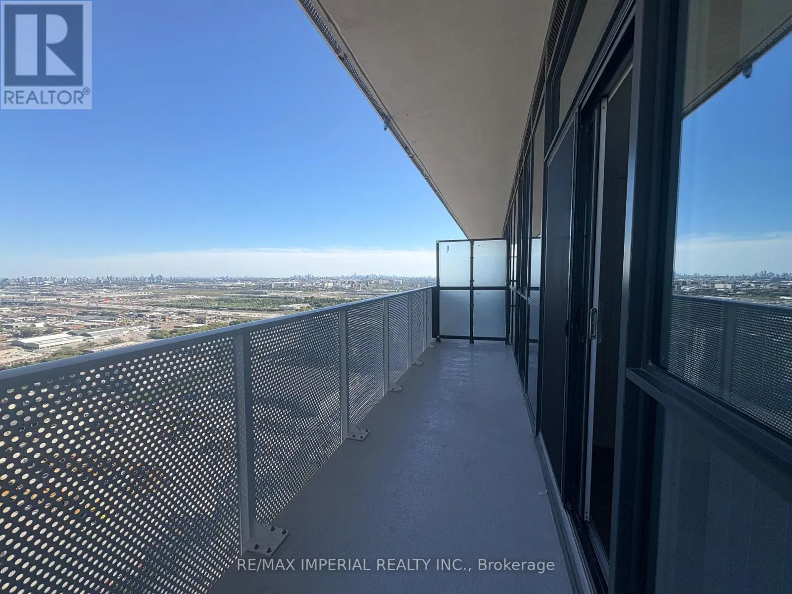 4607 - 28 INTERCHANGE WAY