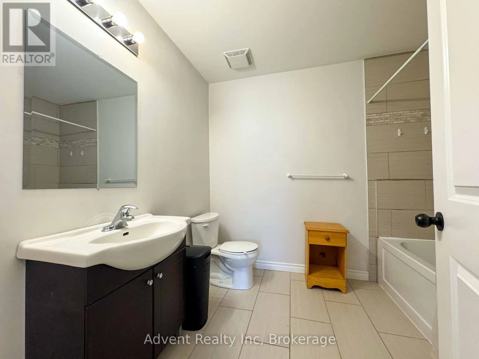 49 BRENTWOOD ROAD