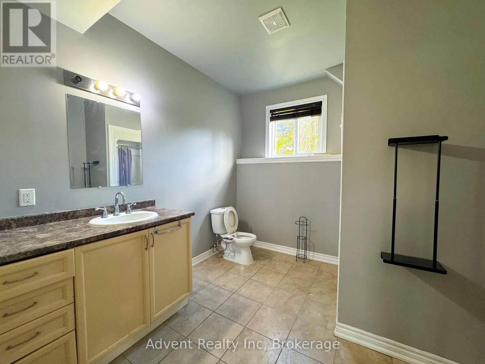 49 BRENTWOOD ROAD