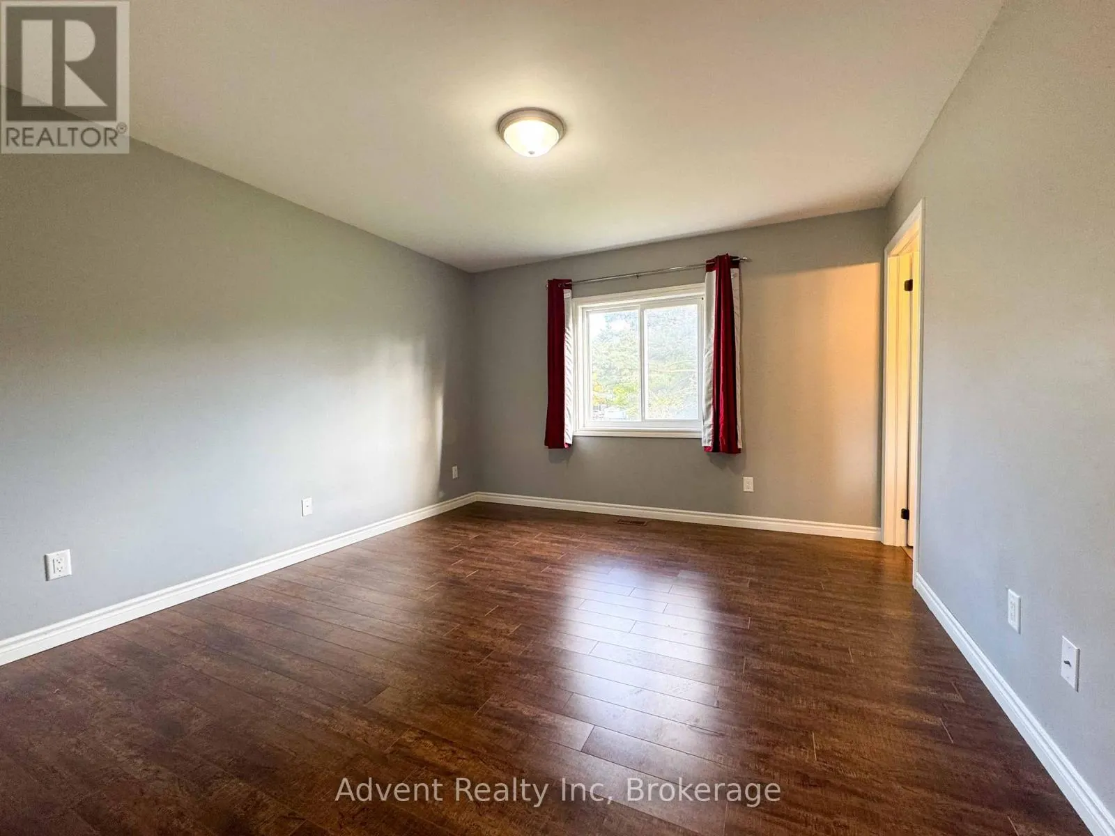 49 BRENTWOOD ROAD