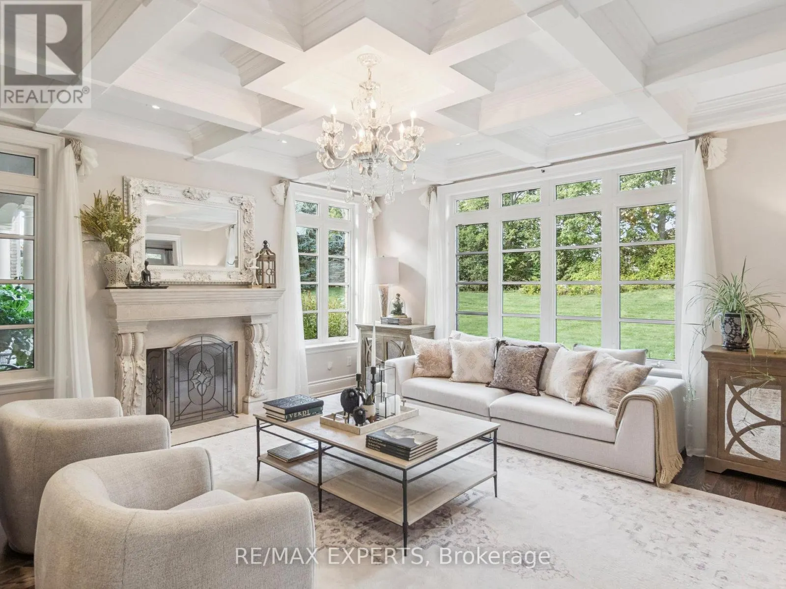 105 EDEN VALE DRIVE SE