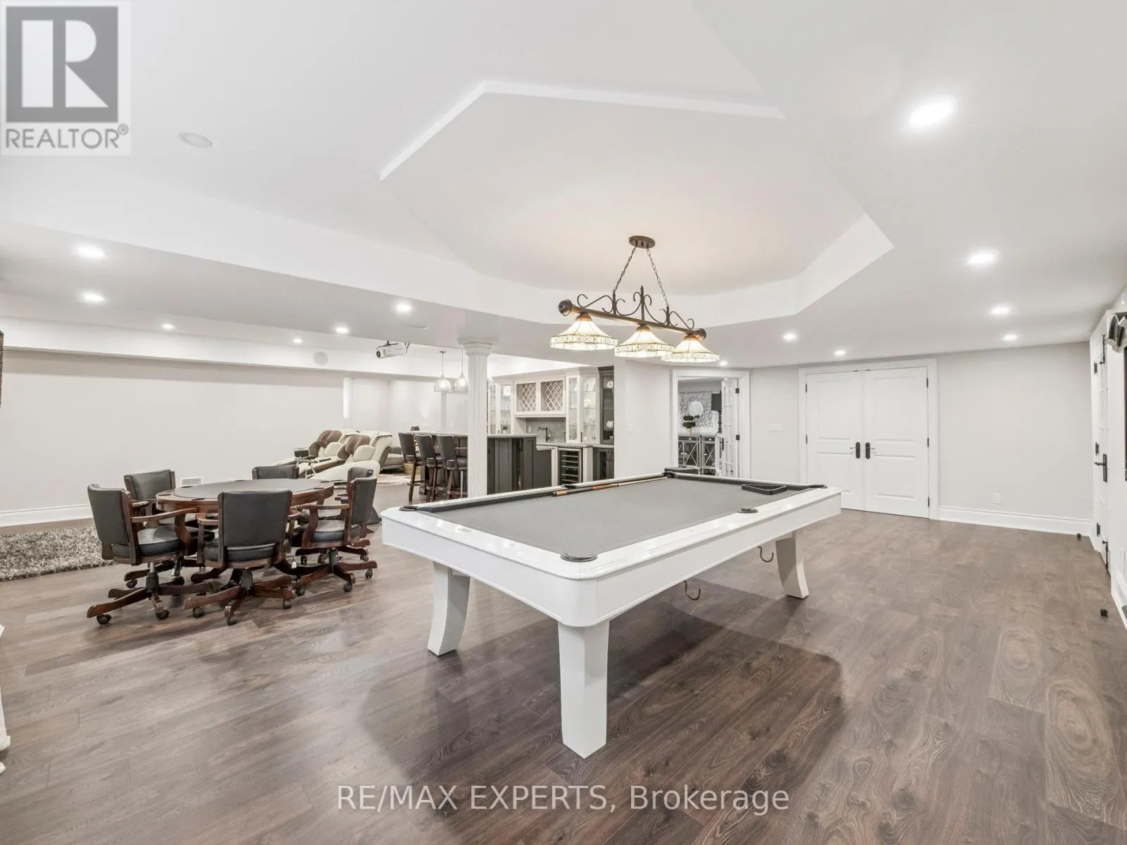 105 EDEN VALE DRIVE SE