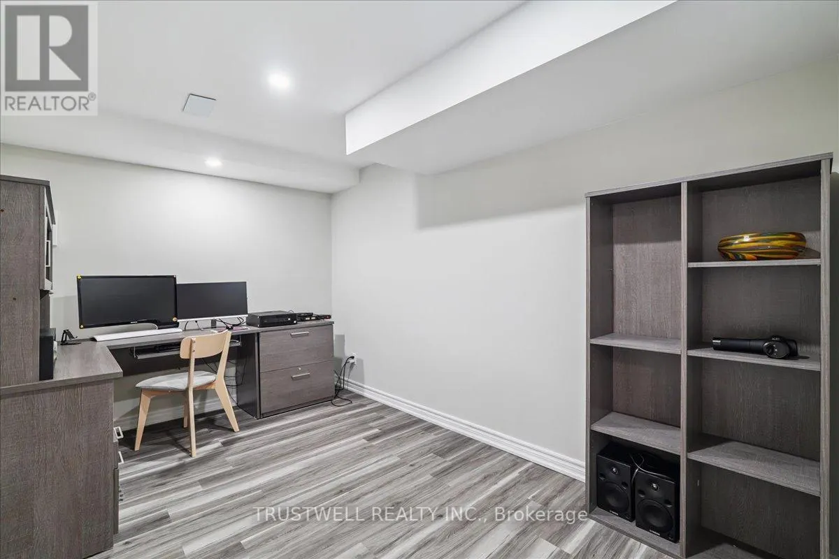 1 MCCOMBE LANE