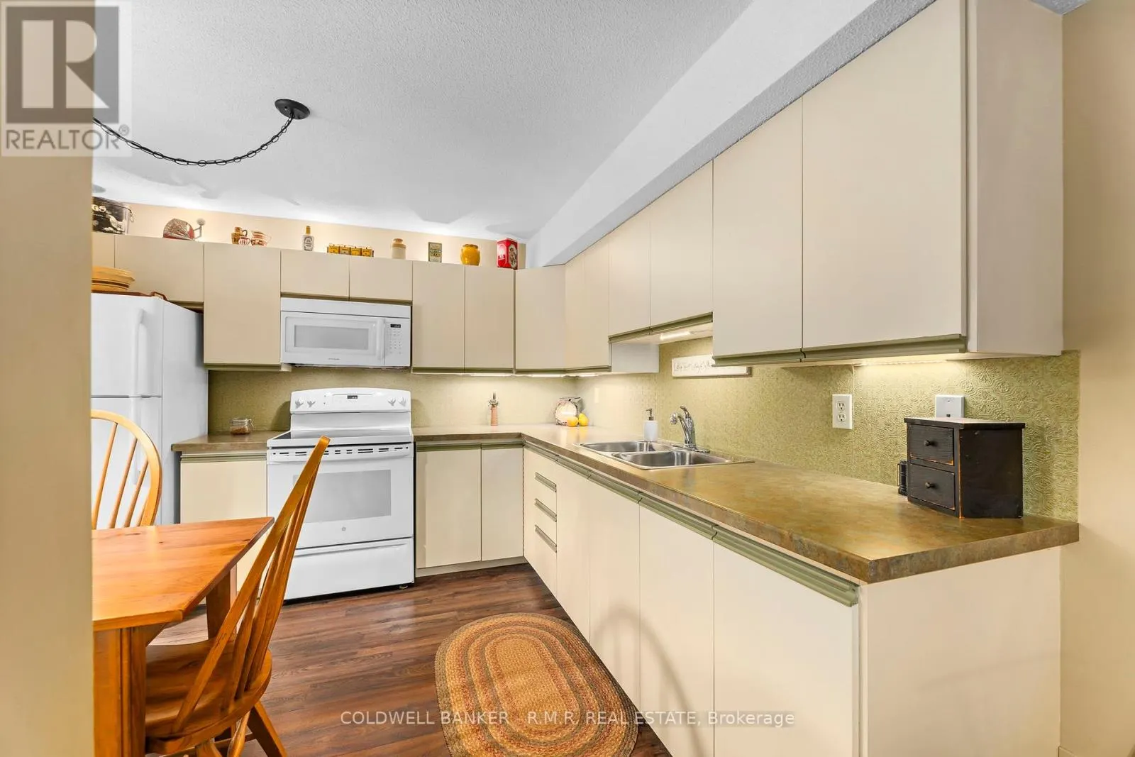 24 TESTA ROAD