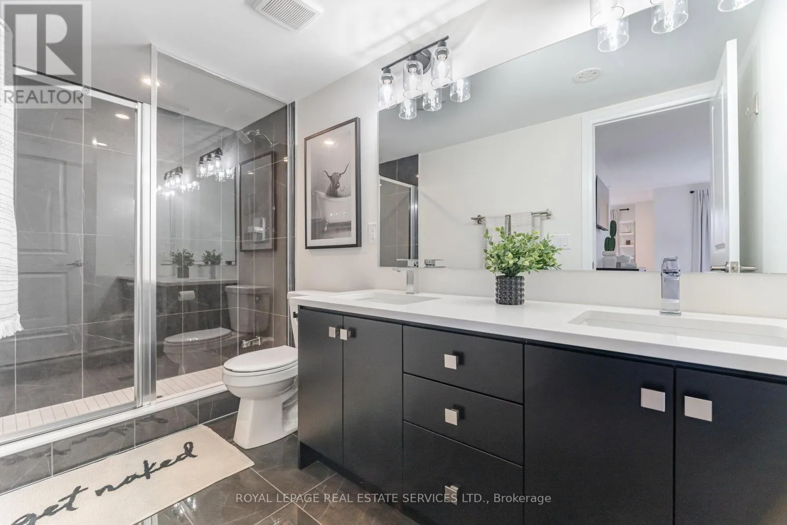 2 - 40 BAYNES WAY