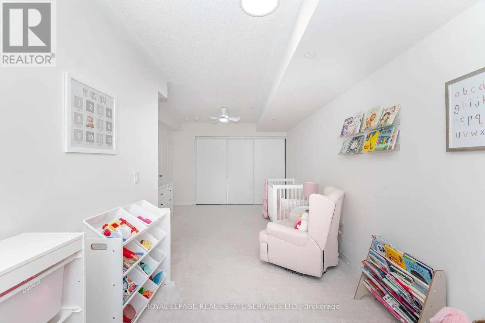 2 - 40 BAYNES WAY