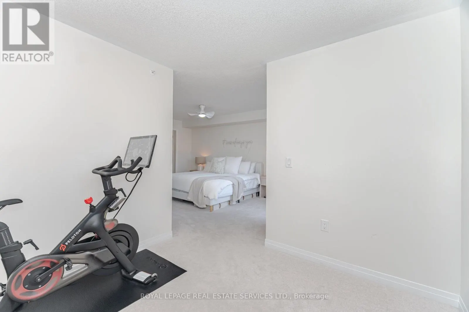 2 - 40 BAYNES WAY