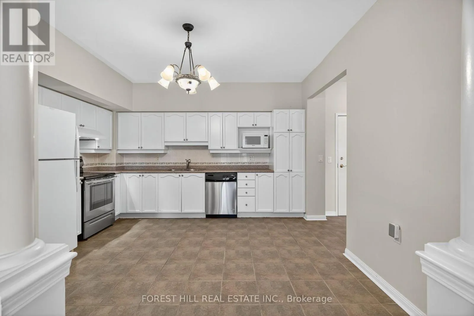 115 - 2500 RUTHERFORD ROAD