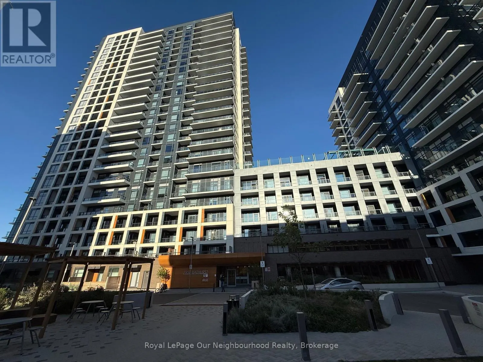 2512 - 7950 BATHURST STREET, #2512