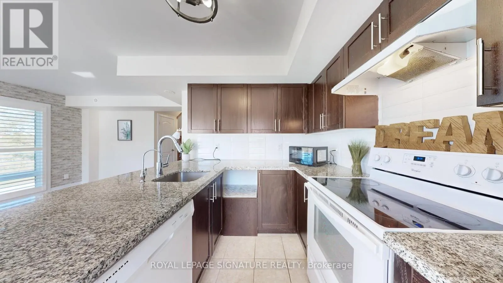 131 - 2 DUNSHEATH WAY
