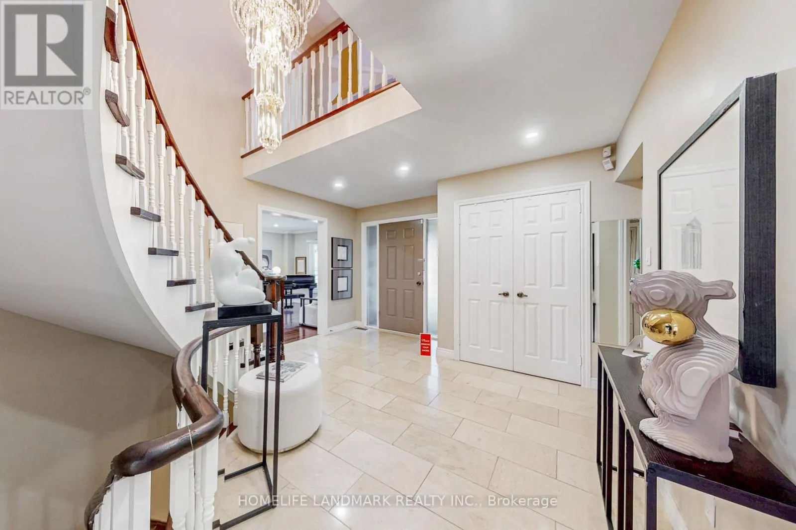 5 BELINDA COURT