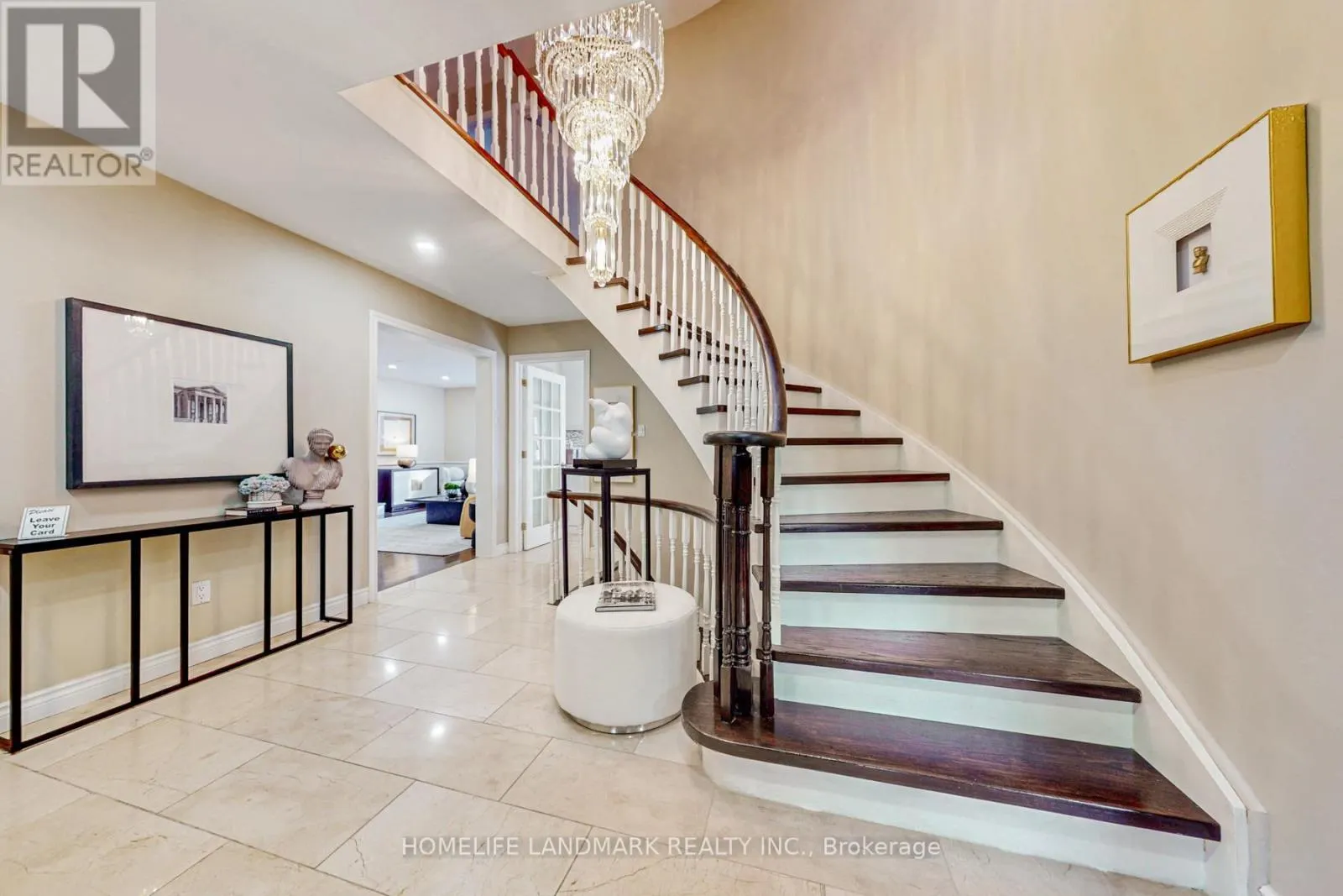 5 BELINDA COURT