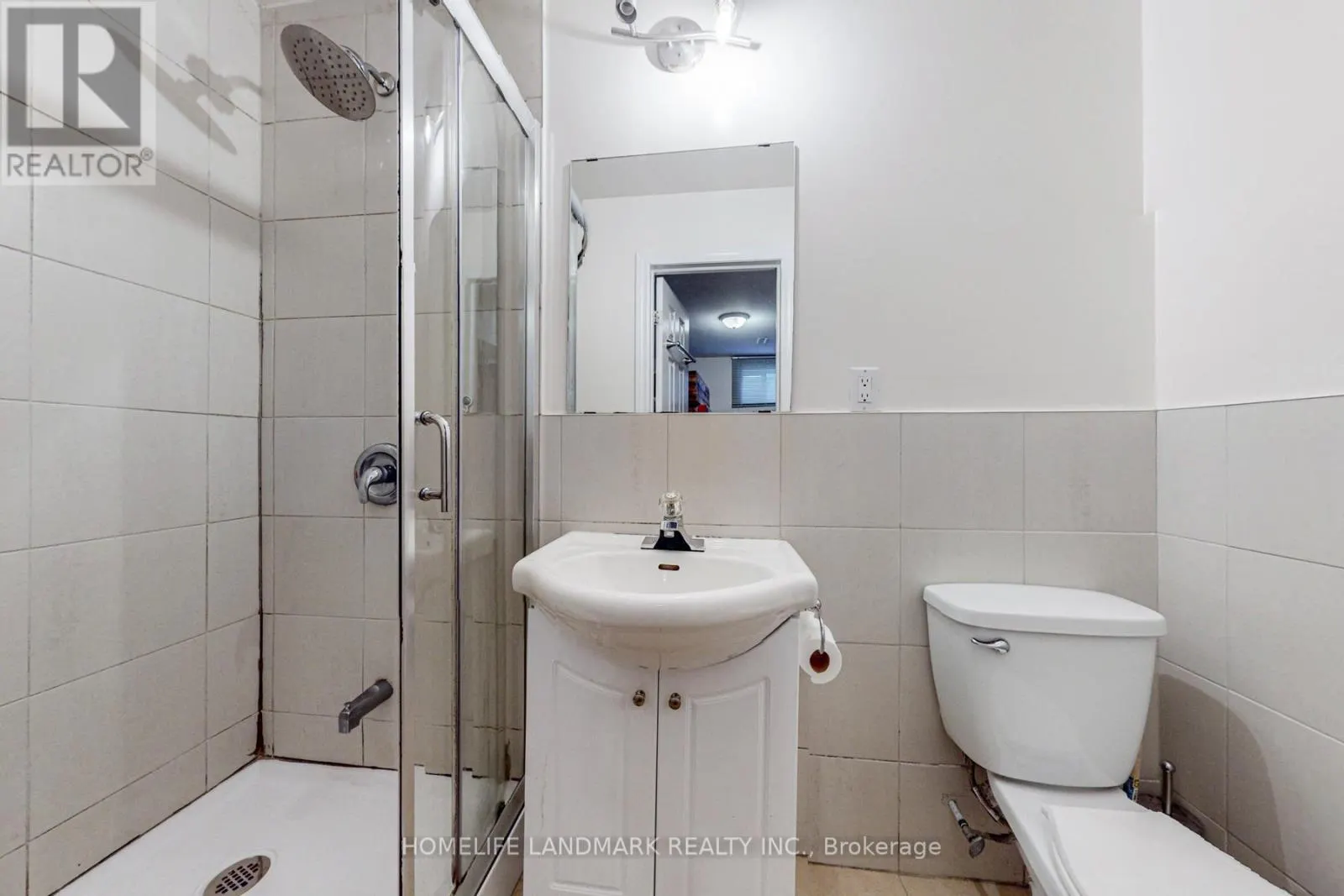 5 BELINDA COURT