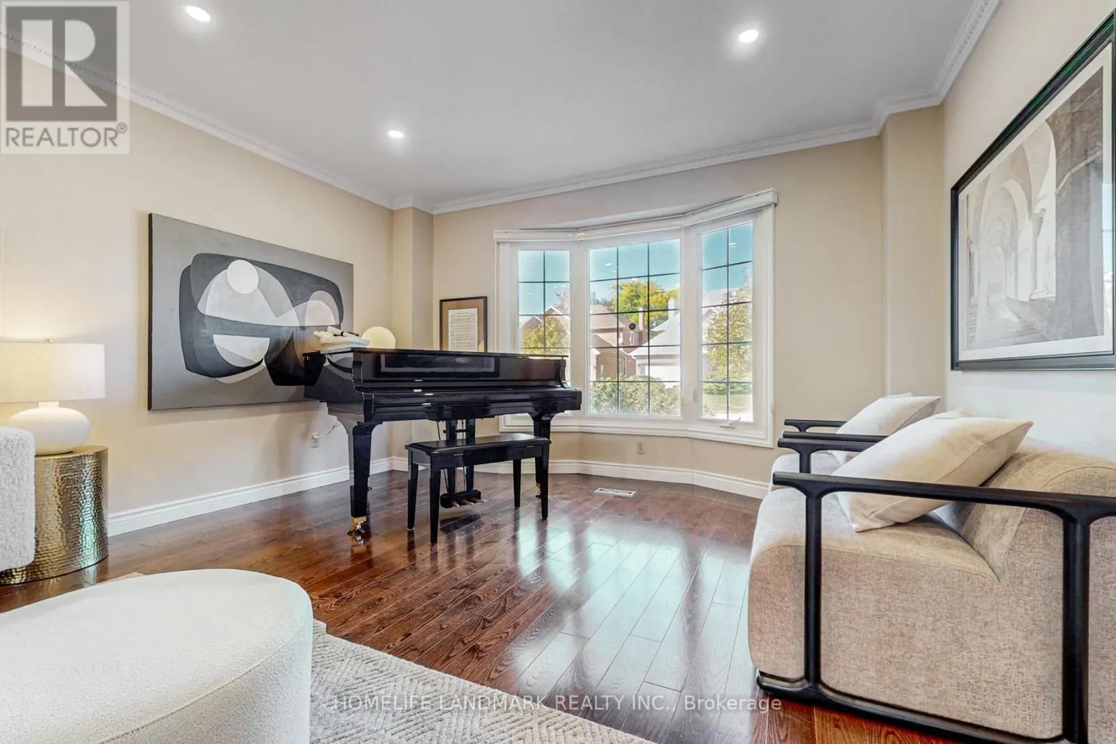 5 BELINDA COURT