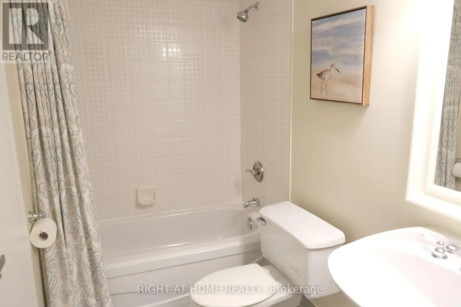 1009 - 20 BAIF BOULEVARD