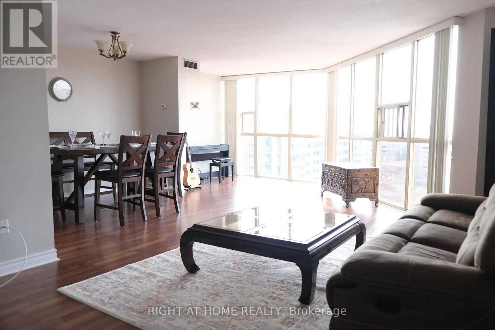 1009 - 20 BAIF BOULEVARD