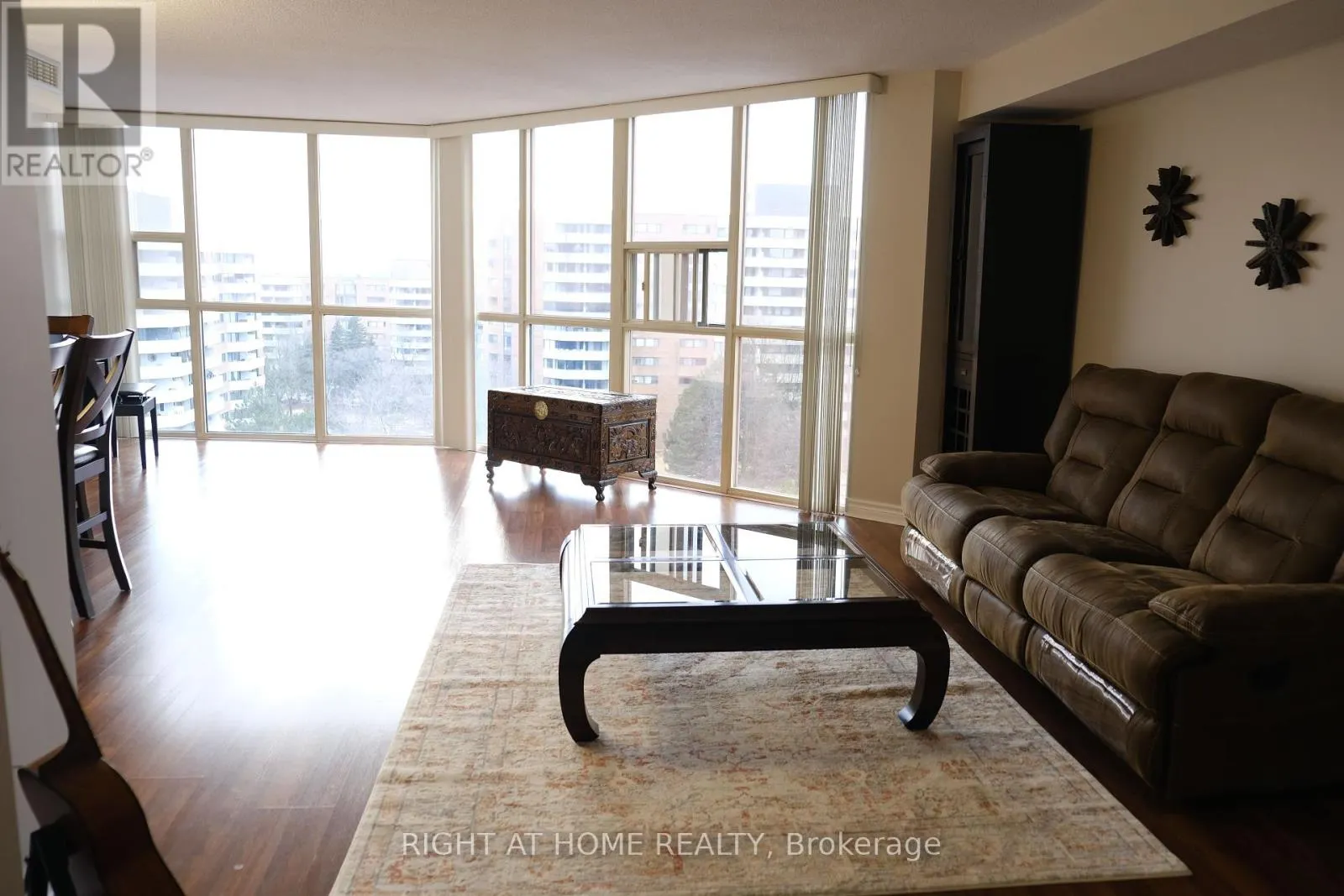 1009 - 20 BAIF BOULEVARD