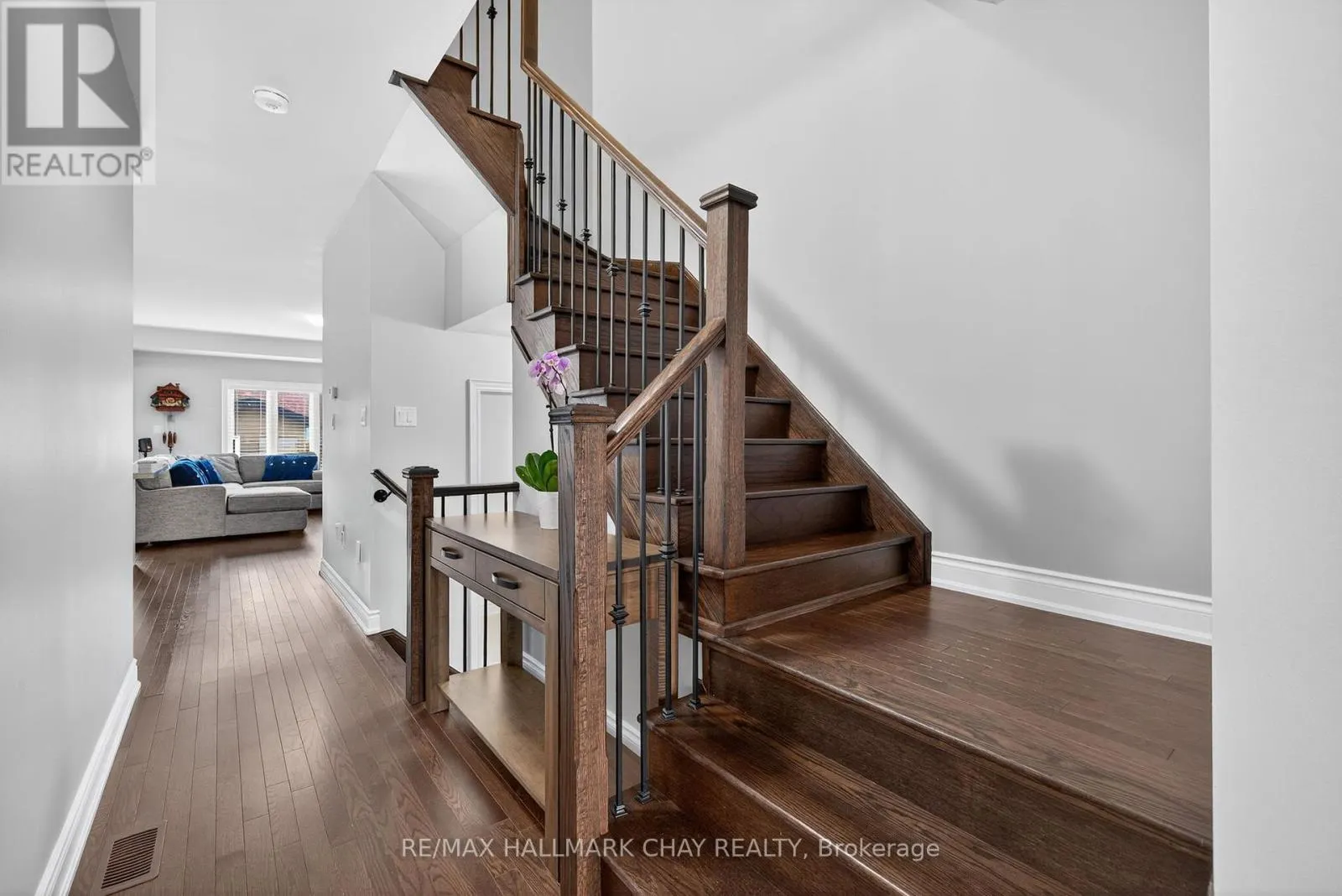 45 LORNE THOMAS PLACE