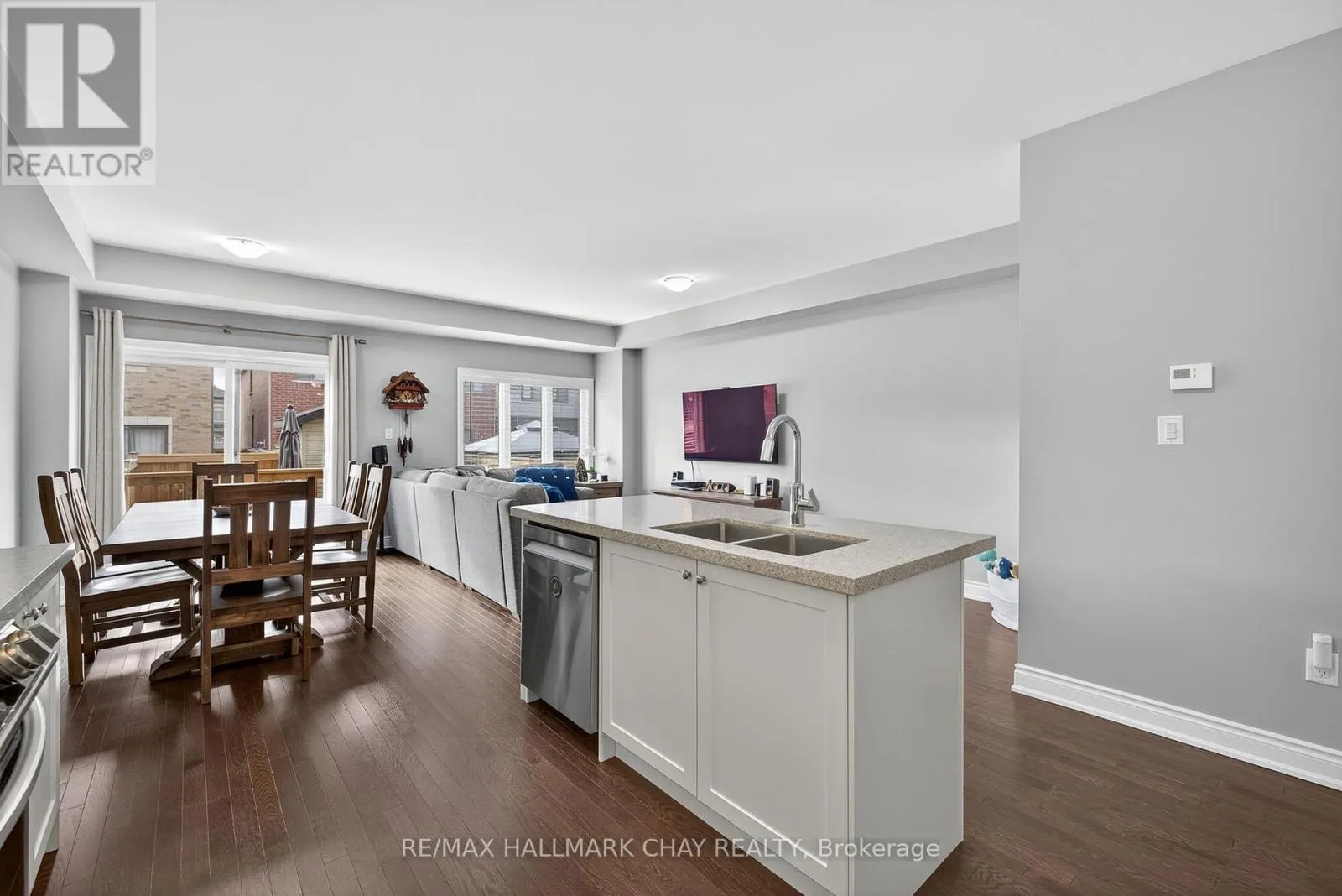 45 LORNE THOMAS PLACE