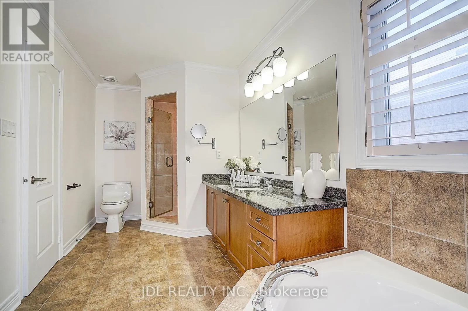 26 SANTA AMATO CRESCENT