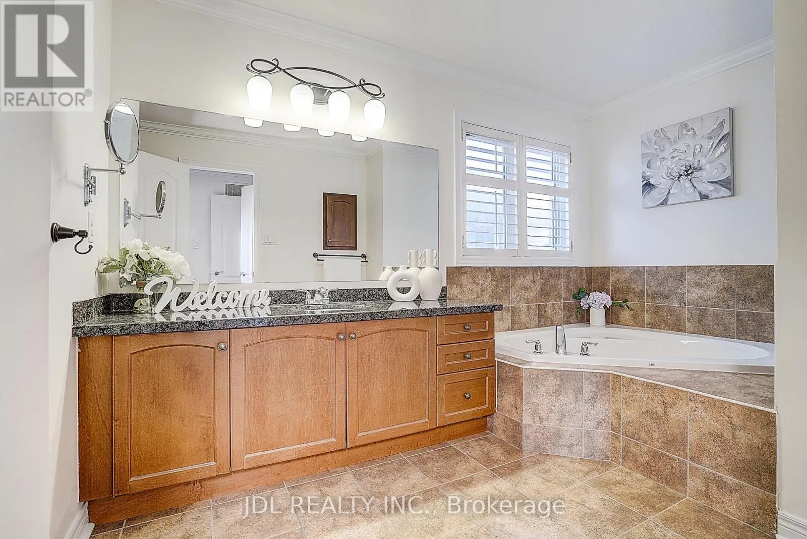 26 SANTA AMATO CRESCENT