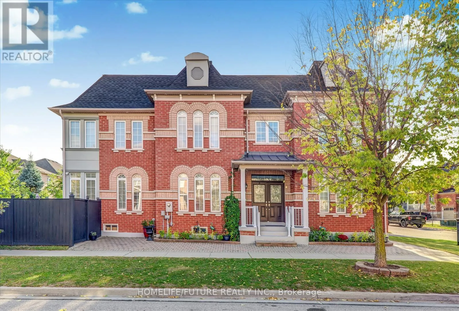 149 STONECHURCH CRESCENT