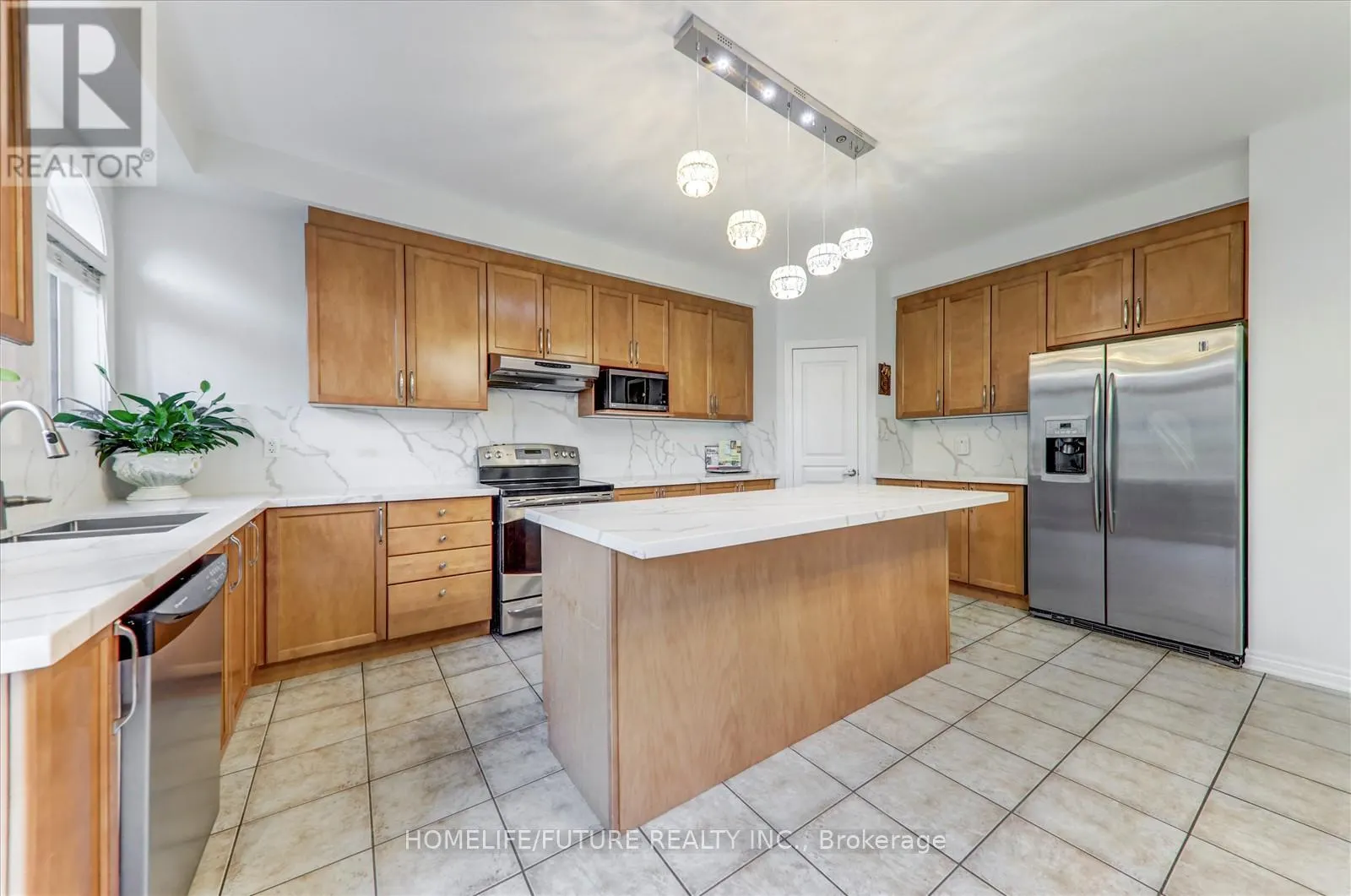 149 STONECHURCH CRESCENT