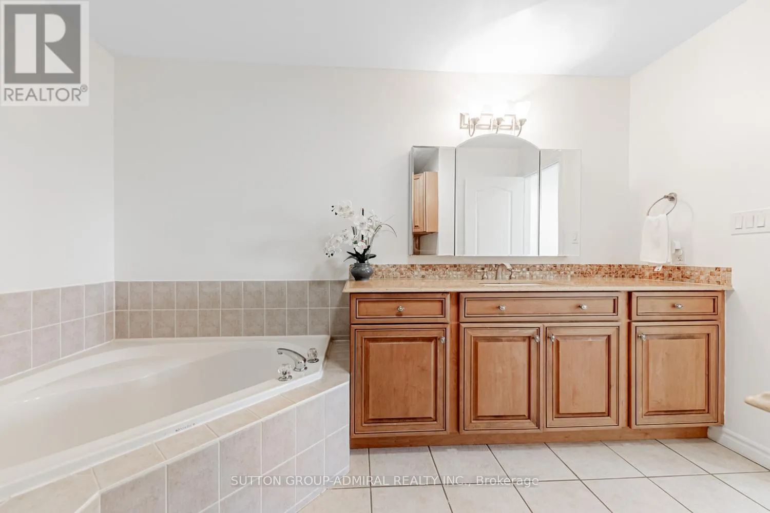 105 PRAIRIE DUNES PLACE