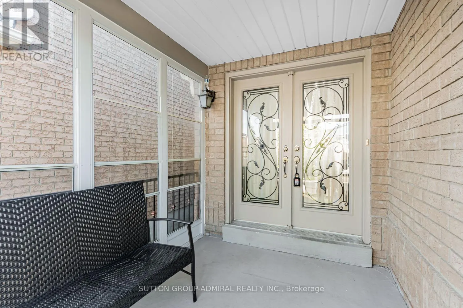 105 PRAIRIE DUNES PLACE